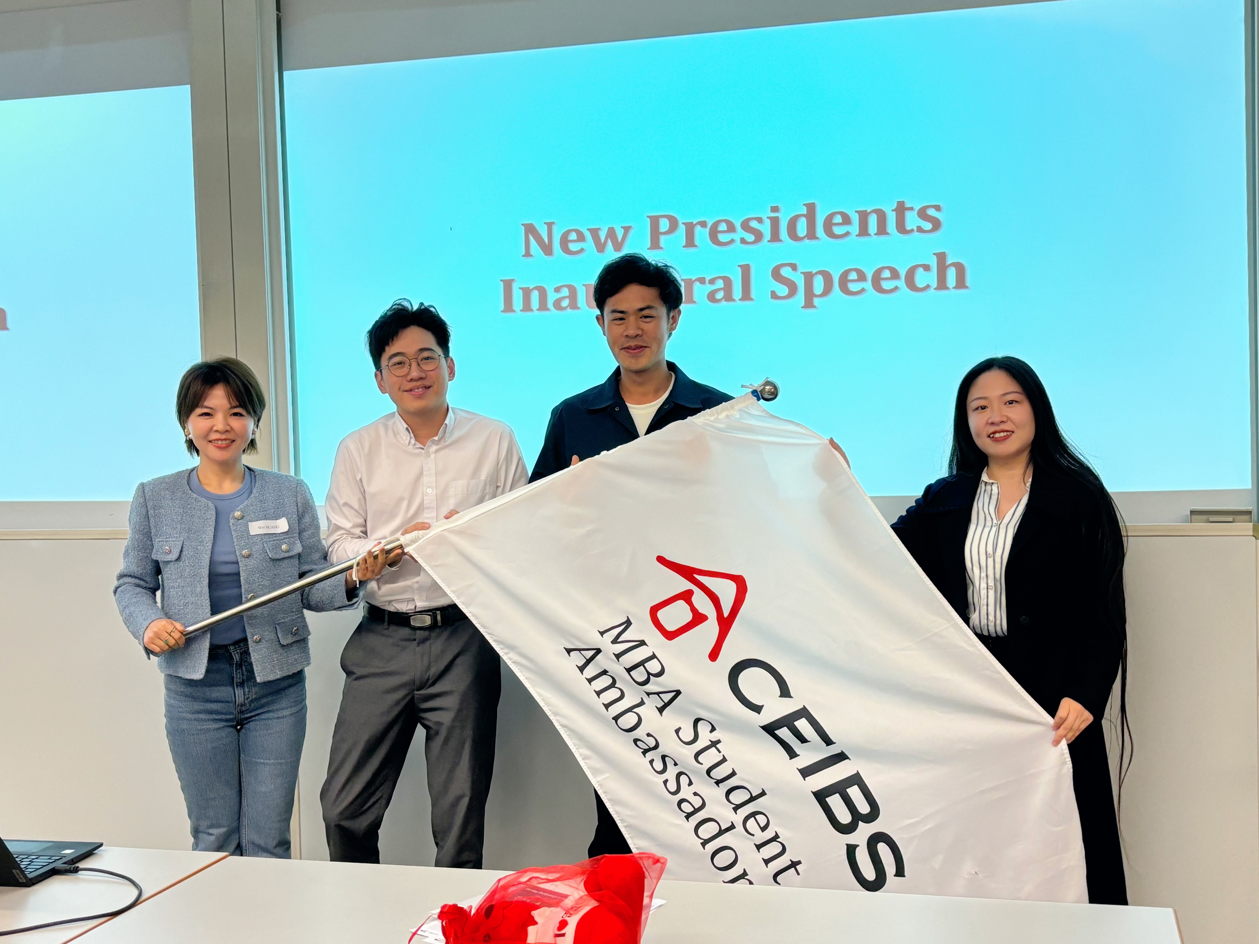 Flag handover at CEIBS